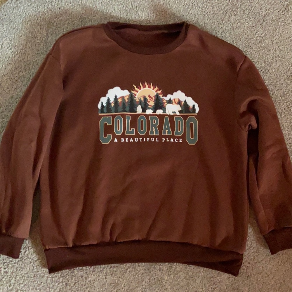 Brown Colorado crew neck, size L